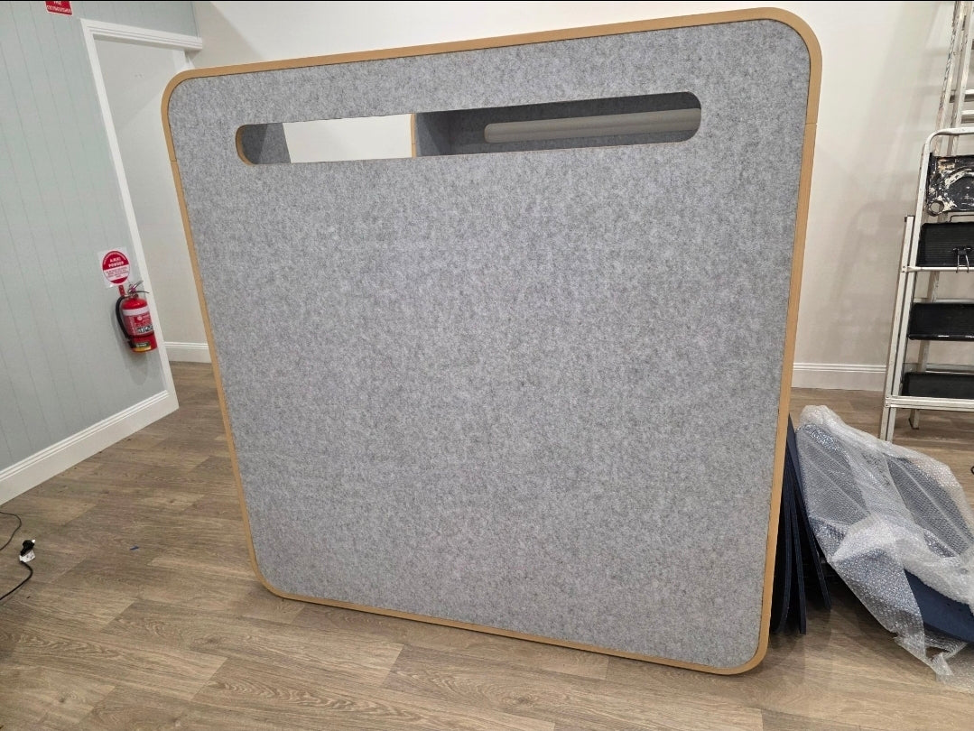 Acoustic Meeting Pod